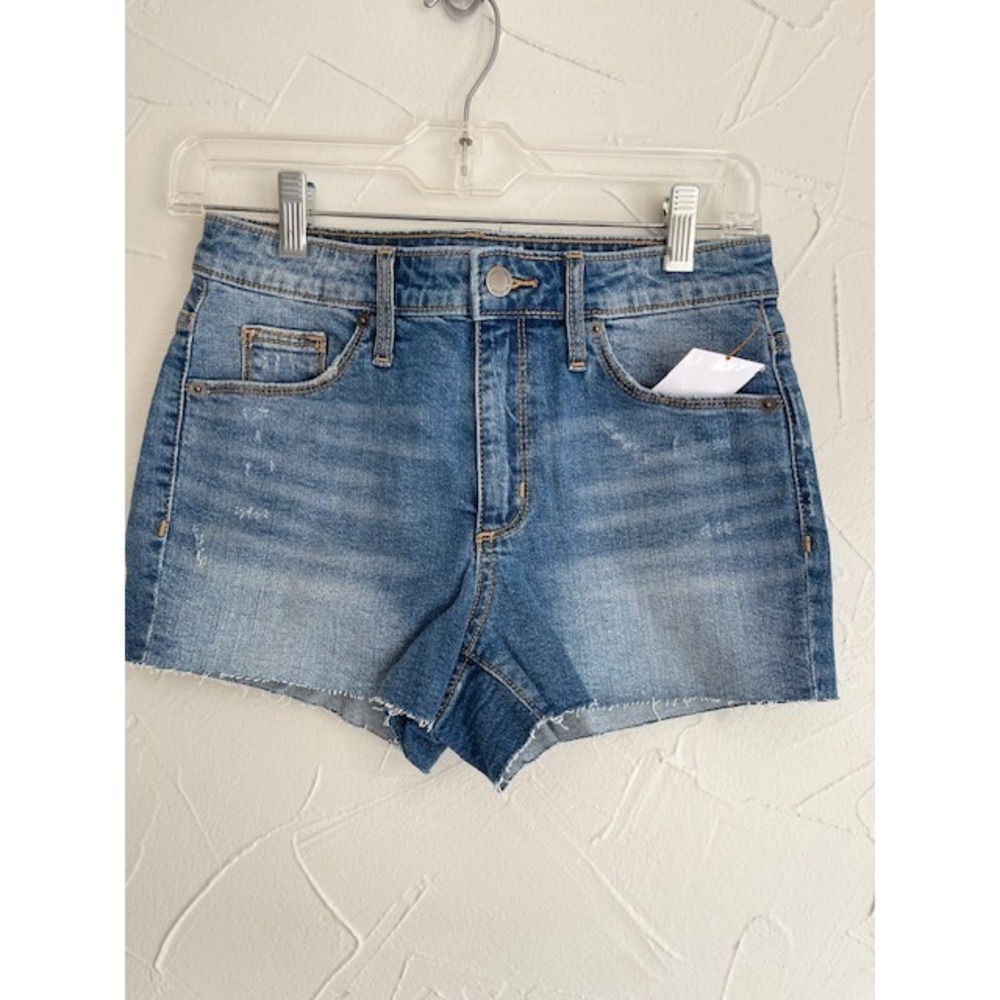 Universal Thread Jean Short Womens Size 2/26R High Rise Shortie Destroyed CutOff